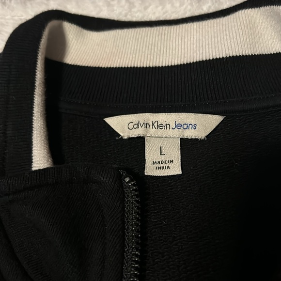Calvin Klein Jeans Men’s Pullover - Picture 3 of 5